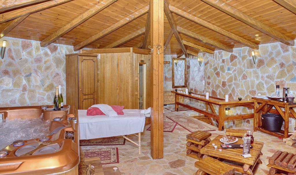 Oneiro Resort Kato Zachlorou Exterior foto